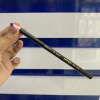 Hitam